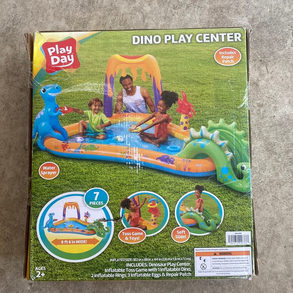 Dino Play Center/ New/ Still In Box